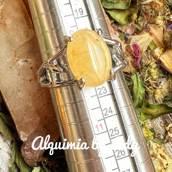 Silver and Orange  jade Stone Ring - Picture 1 of 1